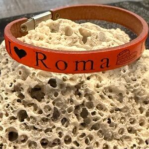 I Love Roma Souvenir Leather Bracelet. Will fit up to a 7” wrist. New.